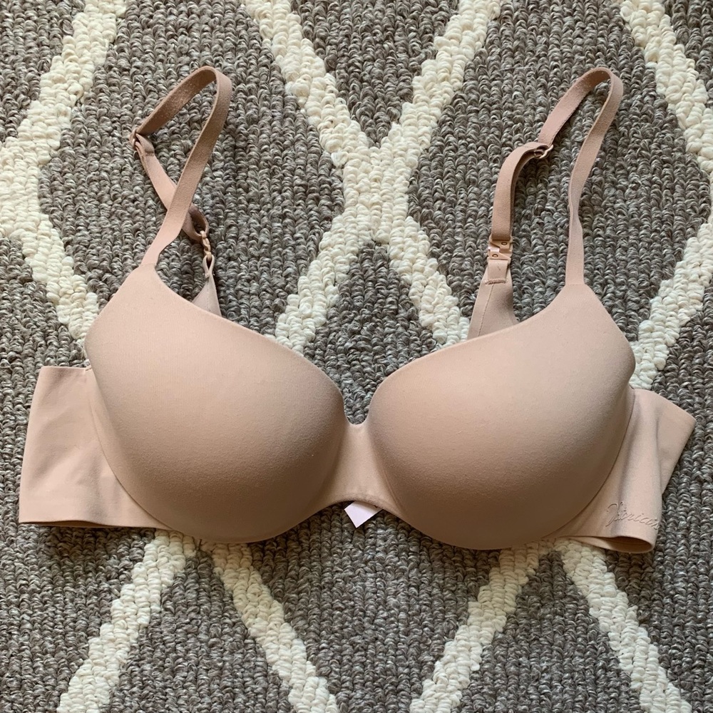 Incredible by Victoria's Secret nude lined demi